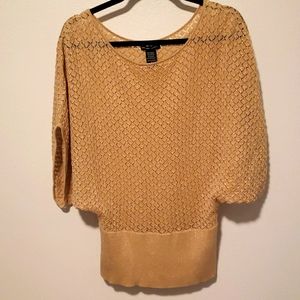 New York and Company Gold Sweater Top Short Sleeve Size Small